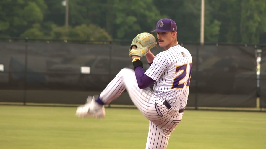 LSUS gets its 50th (and 51st) consecutive win this season; Pilots take RRAC championship title