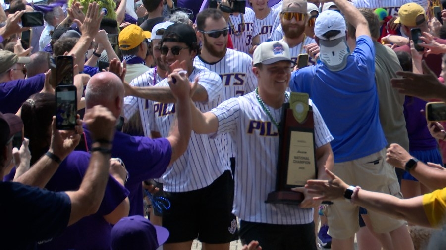 Celebration Honoring LSU Shreveport Pilots' Historic Season