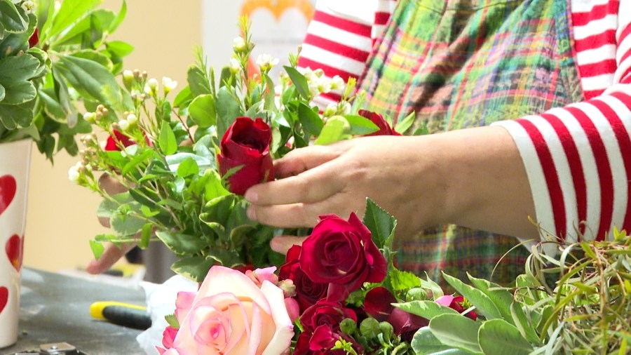 Early pre-orders, rose bouquets make Valentine's Day successful at Shreveport flower shop