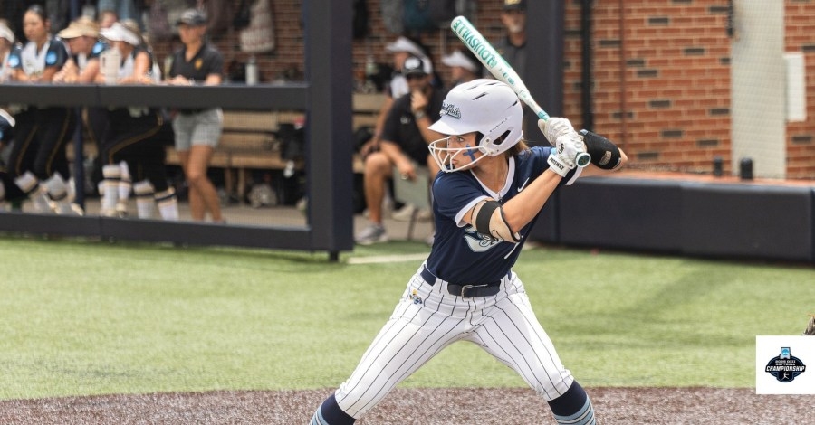 ETBU Falls in Super Regionals Opening Game in 10 innings