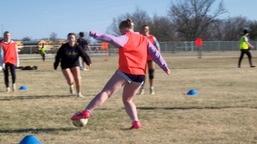 Ava Moore shining for Benton girls' soccer; named Player of the Week