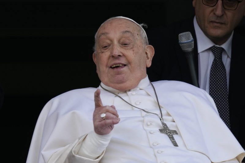 'Intelligent, holy, personal man,' local priest on death of Pope Francis