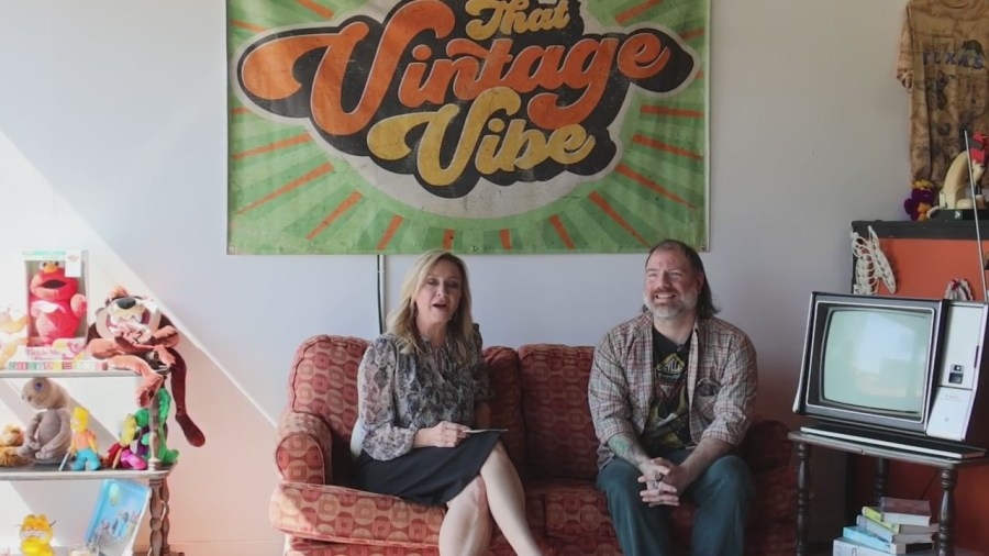 Retro fashion and collectibles shine at That Vintage Vibe in Texarkana