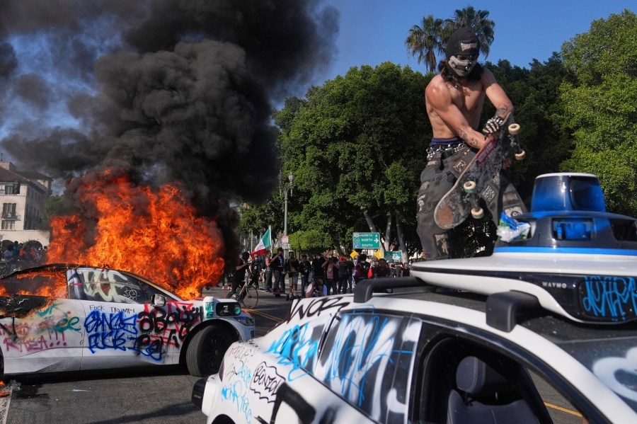 Who is rioting in downtown L.A., demonstrators or habitual agitators?