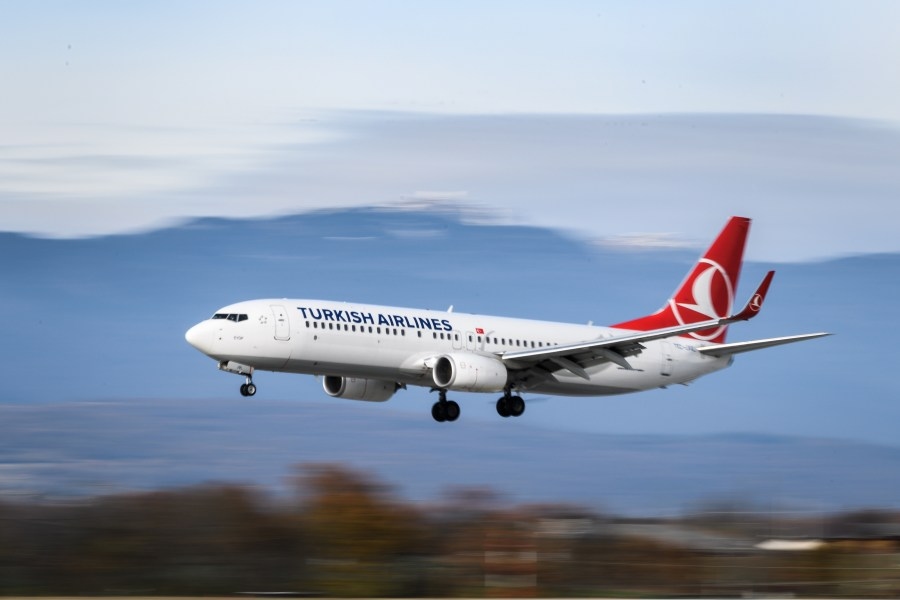 Body of person who died on international flight to California reportedly unaccounted for