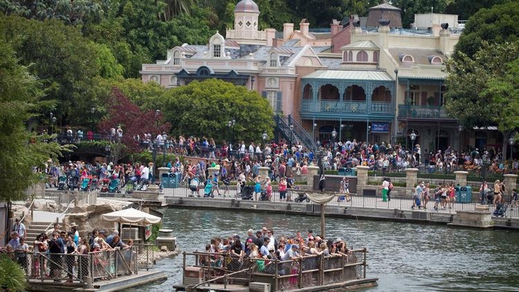 Naked man arrested after roaming around Disneyland