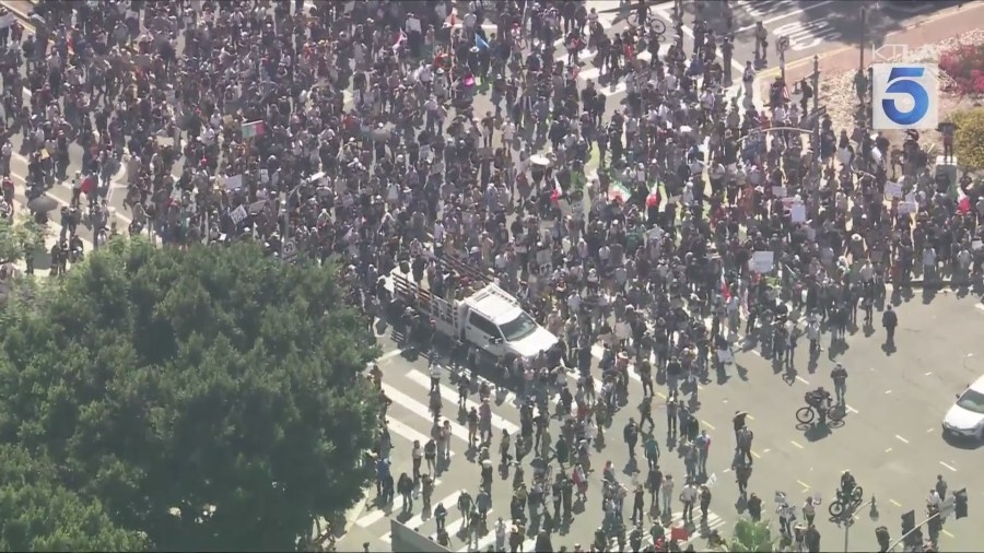 Protests escalate as more ICE agents arrive in Southern California, officials urge peace