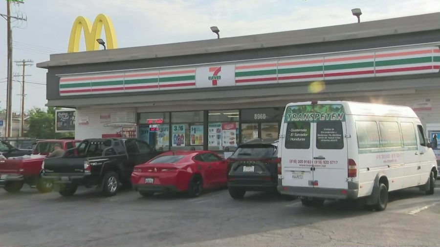 $207 million lotto ticket sold at San Fernando Valley 7-Eleven