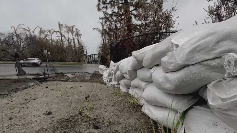 Southern California rainstorm intensifies, causing minor mudslides