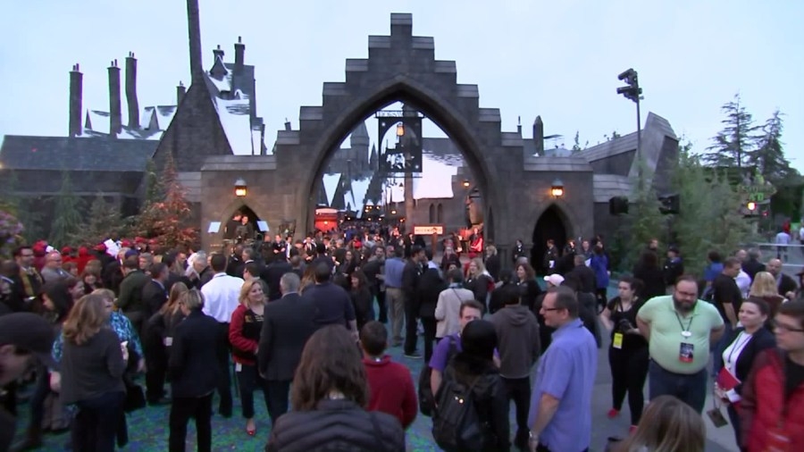 Woman awarded millions for injury on Harry Potter ride