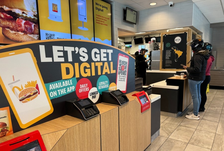 New study claims ‘significant' job losses since California's fast-food minimum wage increase