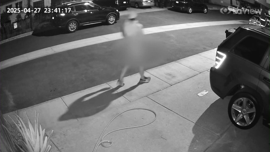 Naked man terrorizing Baldwin Park neighborhood