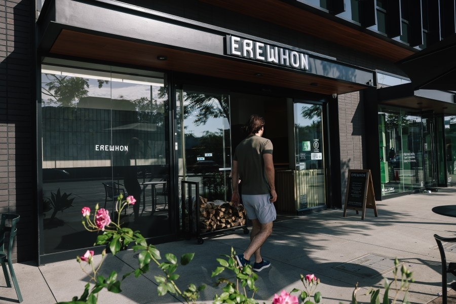 ‘Vermin infestation' prompts closure of cafe at pricey Westside L.A. market