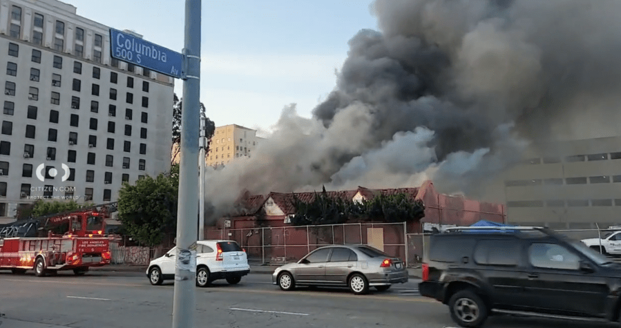 Crews battle fire at site of historic Los Angeles restaurant