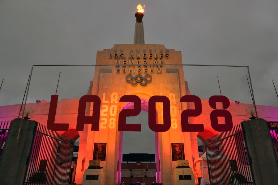 Many Angelenos skeptical city can complete public transit upgrades before Olympics