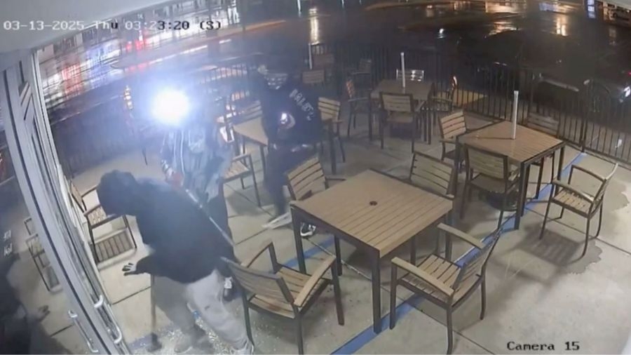 Video shows police chase, arrest suspects after Upland restaurant break-in