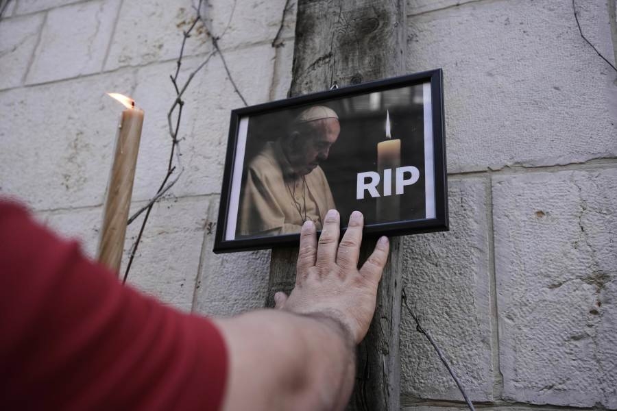 California Gov. Gavin Newsom reacts to death of Pope Francis