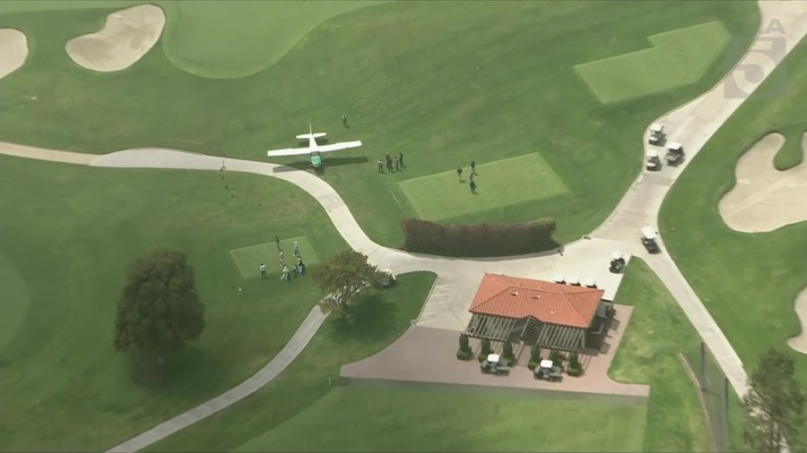 Plane makes emergency landing at Pacific Palisades golf course
