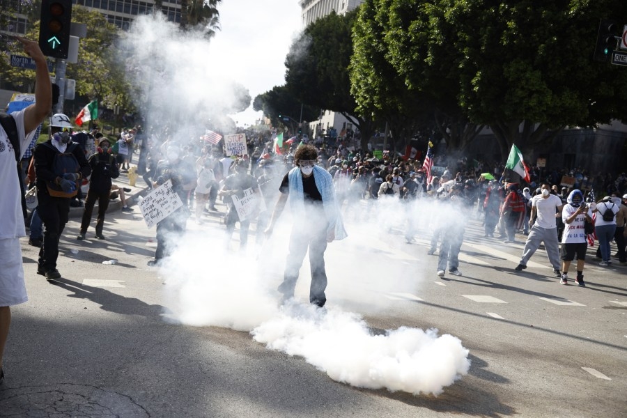 Officers deploy tear gas, rubber bullets to clear protesters in downtown L.A.