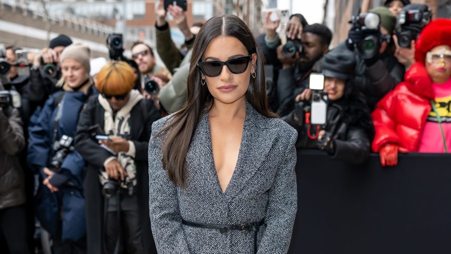 Actress Lea Michele reads aloud to debunk persistent rumor