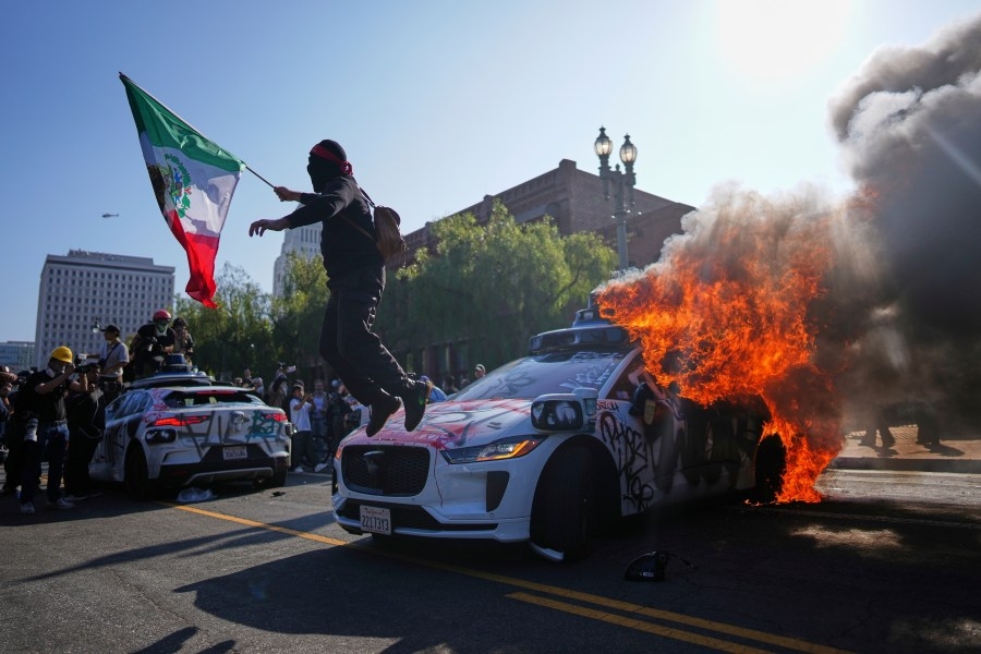 ATF deployed to Los Angeles to investigate car fires related to ICE protests