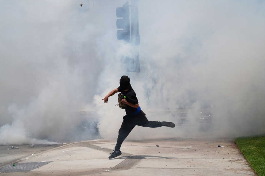 Heavy military presence seen in downtown Los Angeles after days of immigration protests