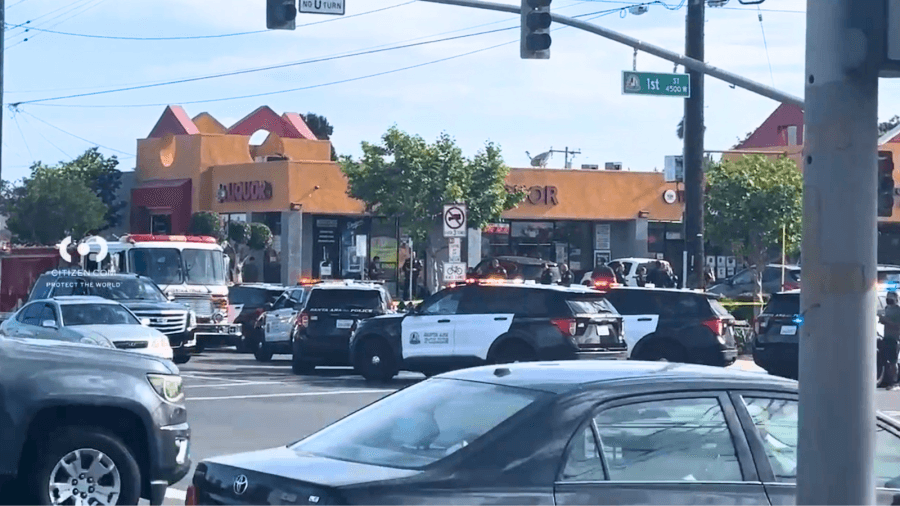 Man found shot to death behind Orange County liquor store