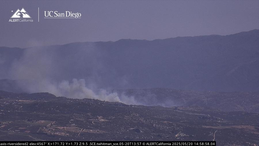 Vegetation fire forces evacuations near Aguanga