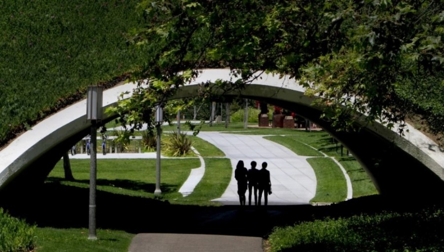 University of California, Irvine police searching for alleged campus rapist