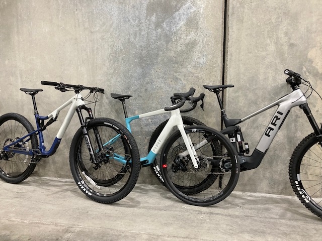 5 arrested after nearly 300 stolen bikes recovered