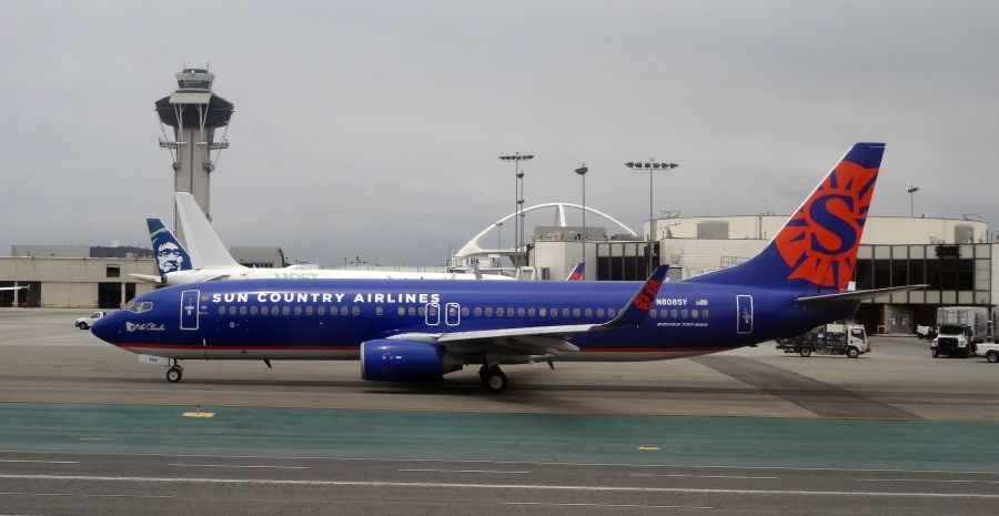‘Threatening handwritten note' diverts Sun Country flight to El Paso