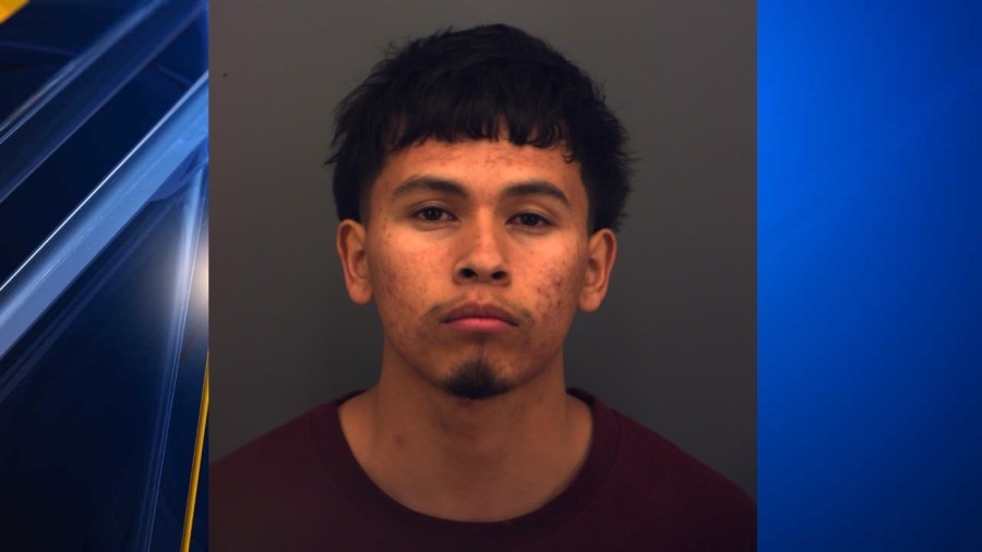 Man shoots bystander at East El Paso park, court documents say