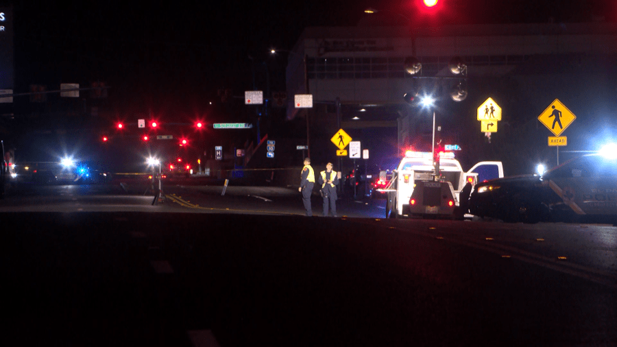 El Paso Police: Vehicle veers into sidewalk, kills Juarez woman, injures 2 others