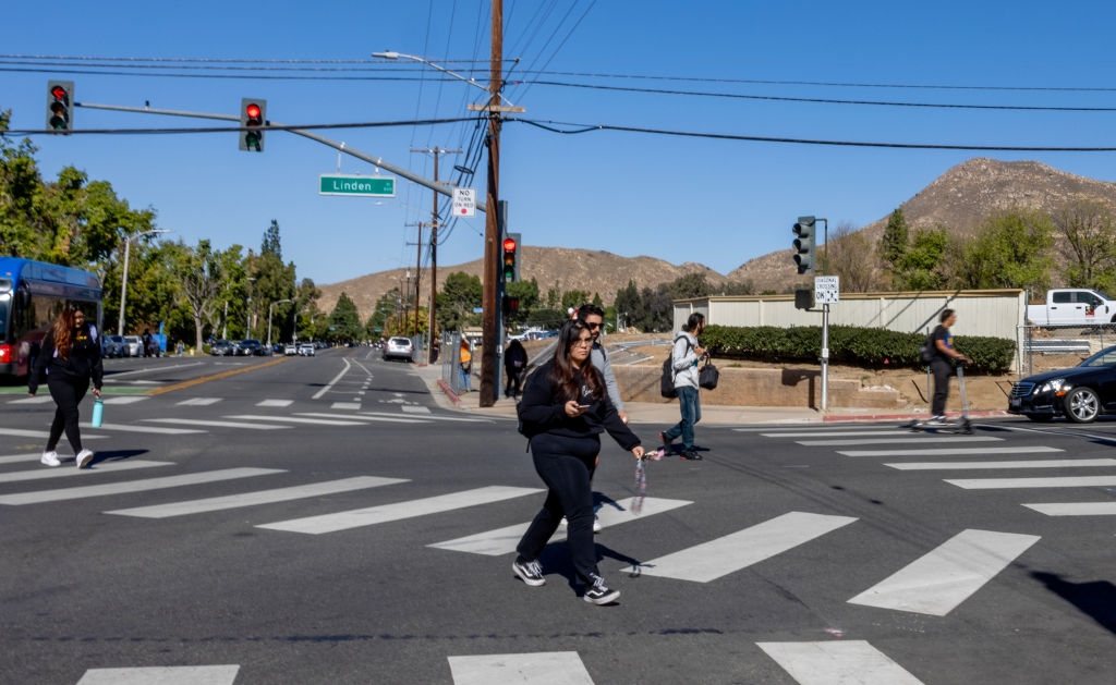 California law prohibiting parking near intersections to go into effect Jan. 1