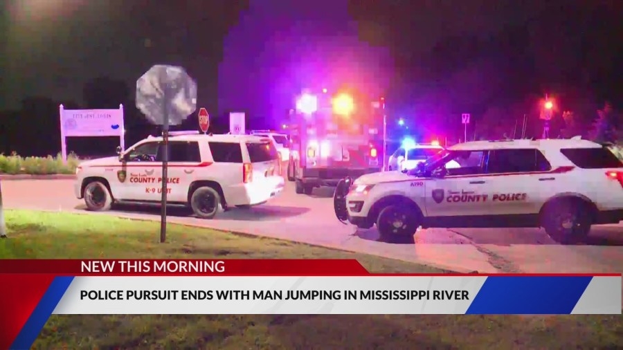 Man in custody after jumping into Mississippi River during overnight pursuit
