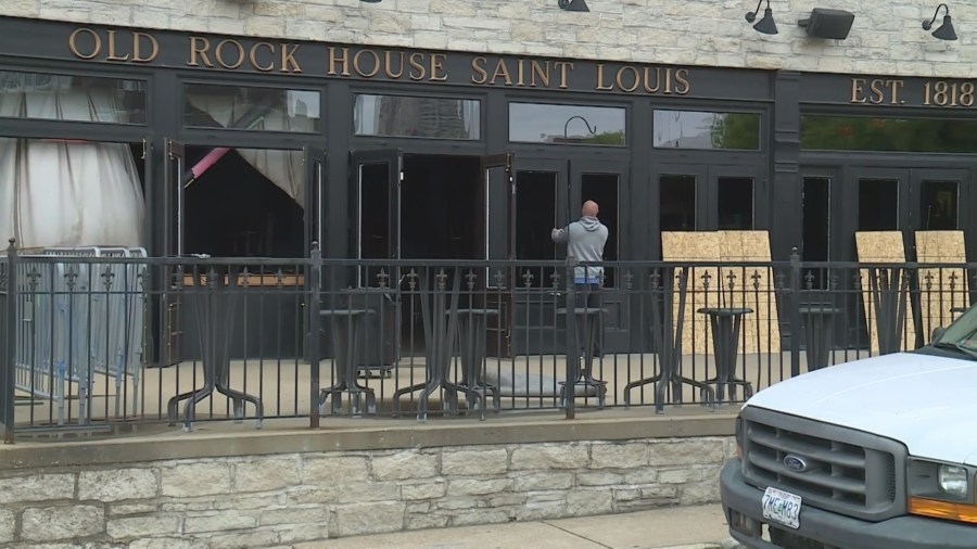 Busted in broad daylight: Business windows smashed in LaSalle Park