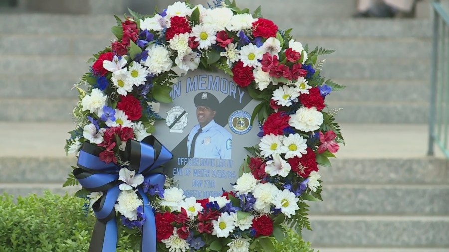 SLMPD adds officer David Lee to memorial statue
