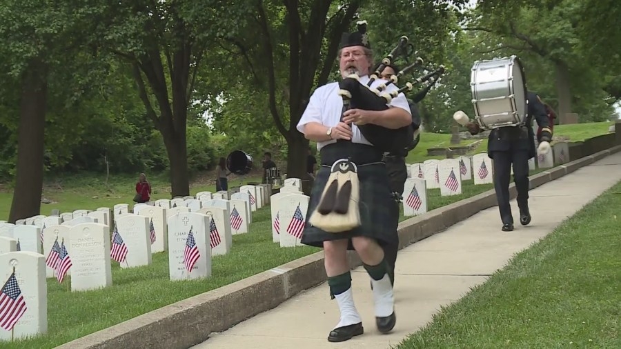 How Alton, Ill., honored the fallen on Memorial Day