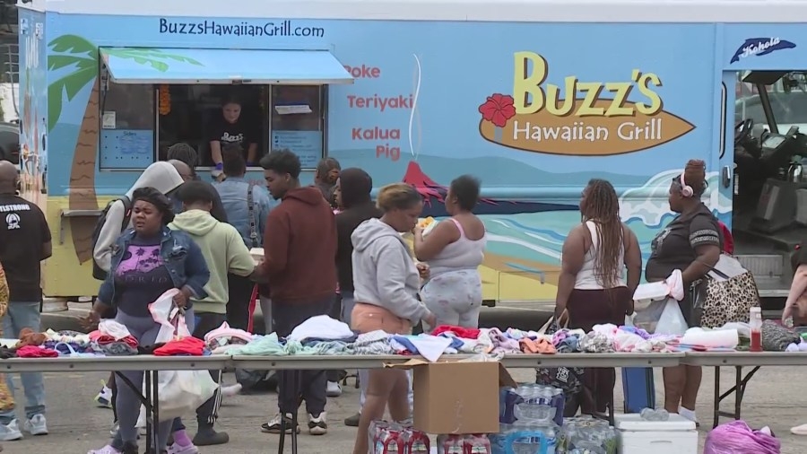 AT&T, food vendors team up for STL tornado relief