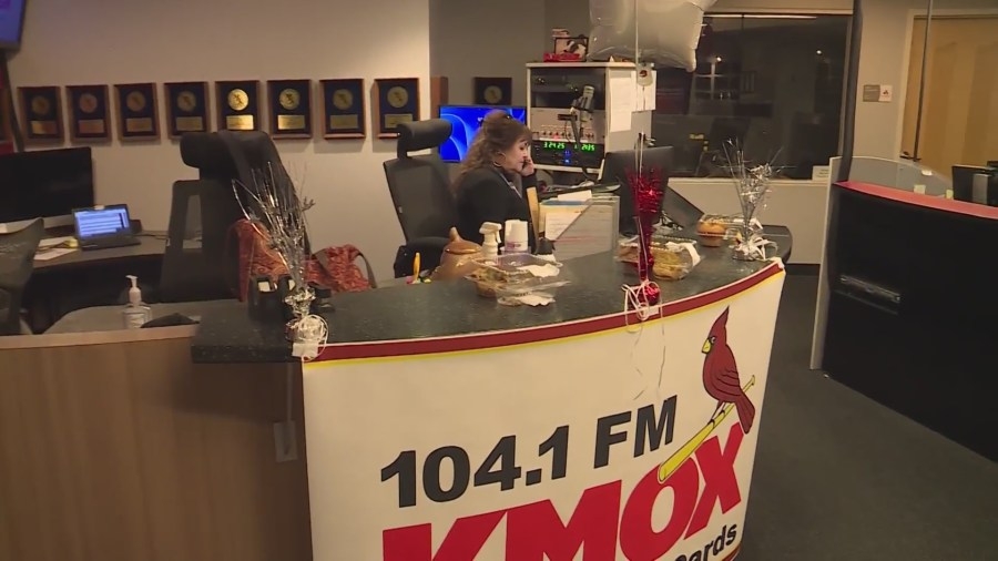 KMOX expands reach with FM frequency