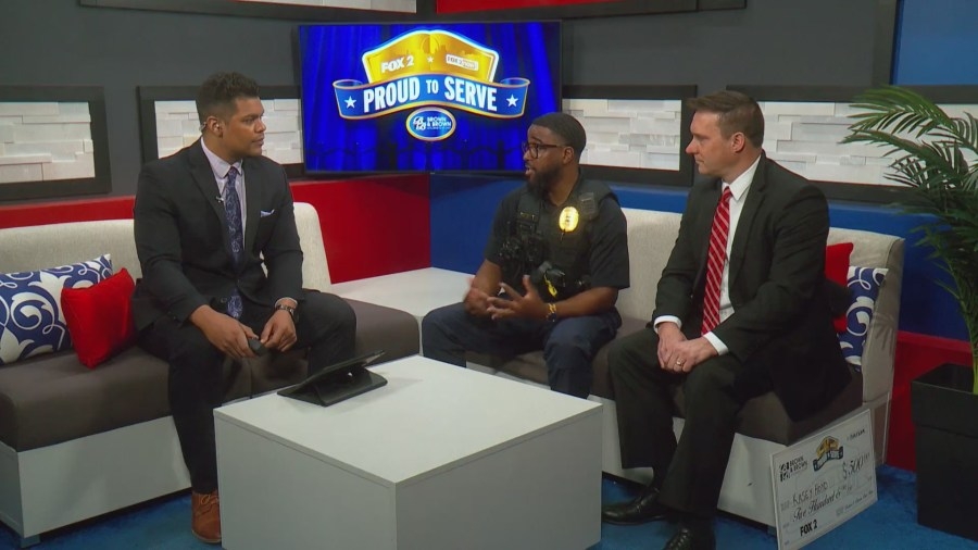 Proud to Serve: SIUE sergeant receives $500 for years of service