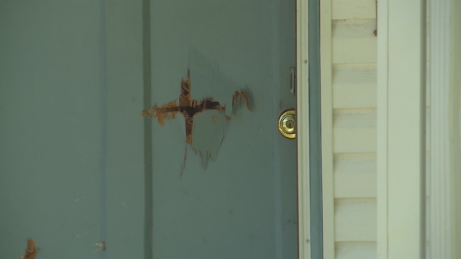Bank robbery suspect arrested in suburban home neighbors say they warned about