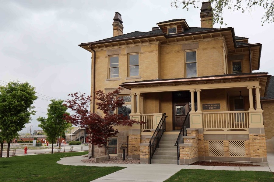 Murray Museum reopens in the historic John P. Cahoon Mansion