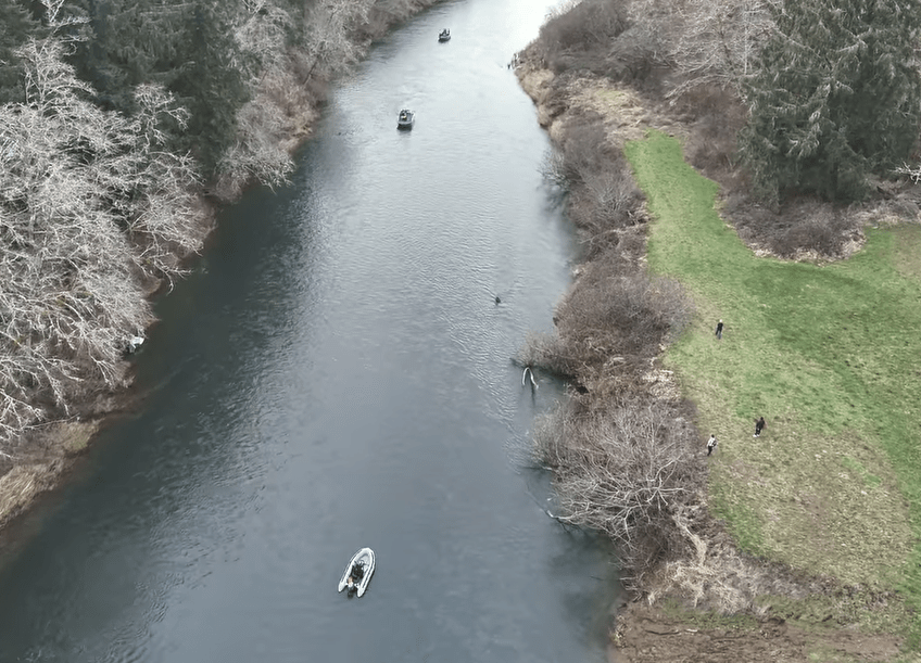 Northern California diver finds body of missing toddler in Oregon river