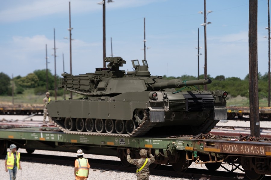 III Corps loads up for Army's 250th birthday celebration