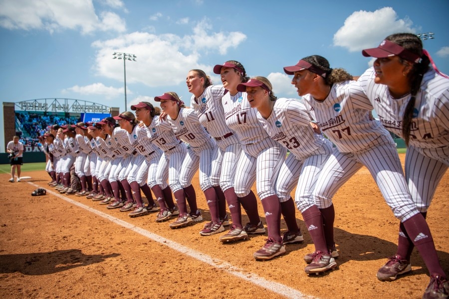 Texas A&M softball earns top overall seed in NCAA Tournament