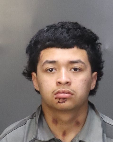 Man held after 4-county high speed chase and crash