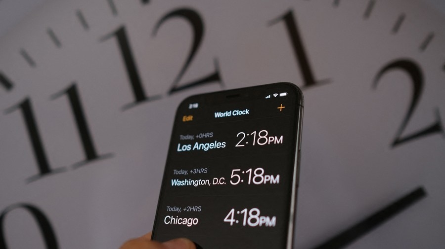 Community Reacts to Daylight Saving Time