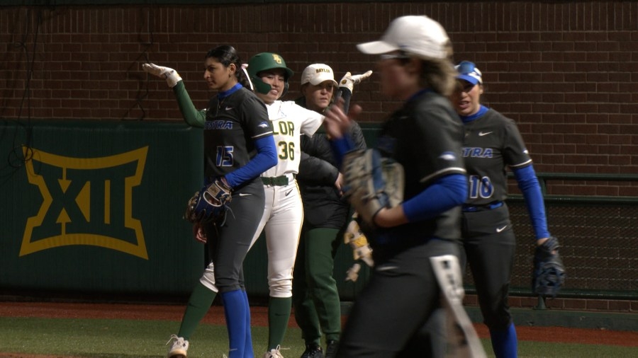 No. 23 Baylor shuts out Hofstra in home opener