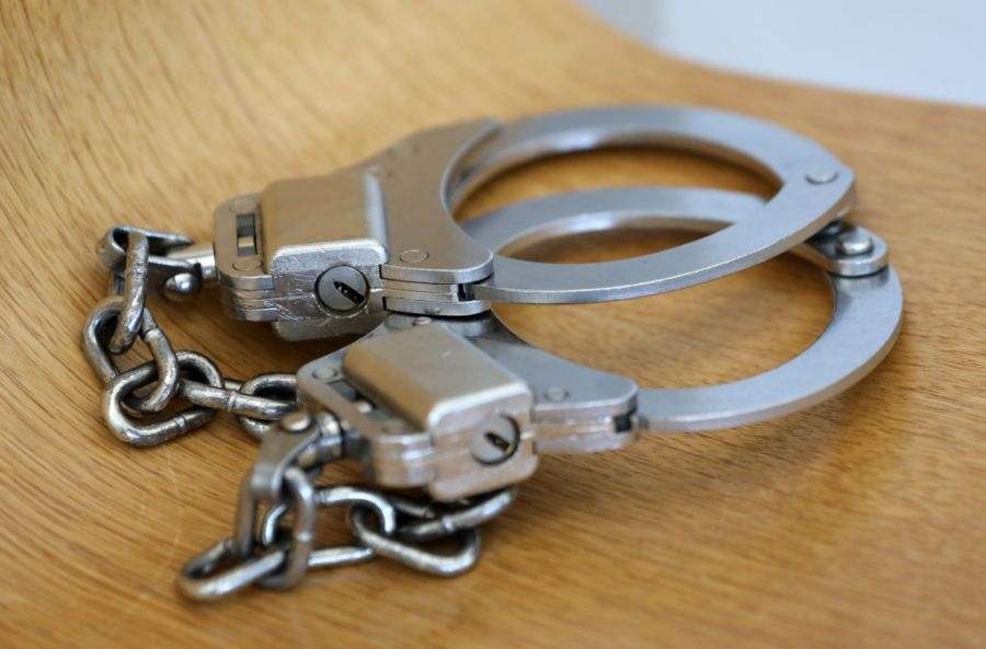 Bell County deputy foot pursuit nets two fugitives